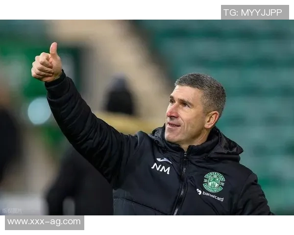 蒙哥马利正式执教北京国安曾任热刺和森林助教经验丰富