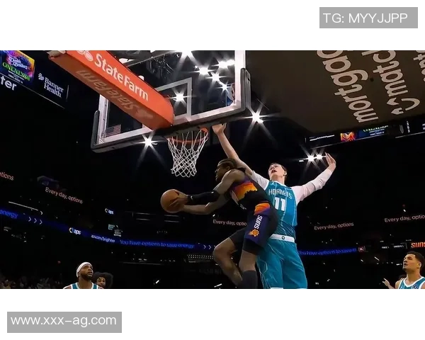 铁到底!杰伦格林内外线终结拉胯20中5三分8中1失绝杀上篮 铁到底!杰伦格林内外线终结拉胯20中5三分8中1失绝杀上篮